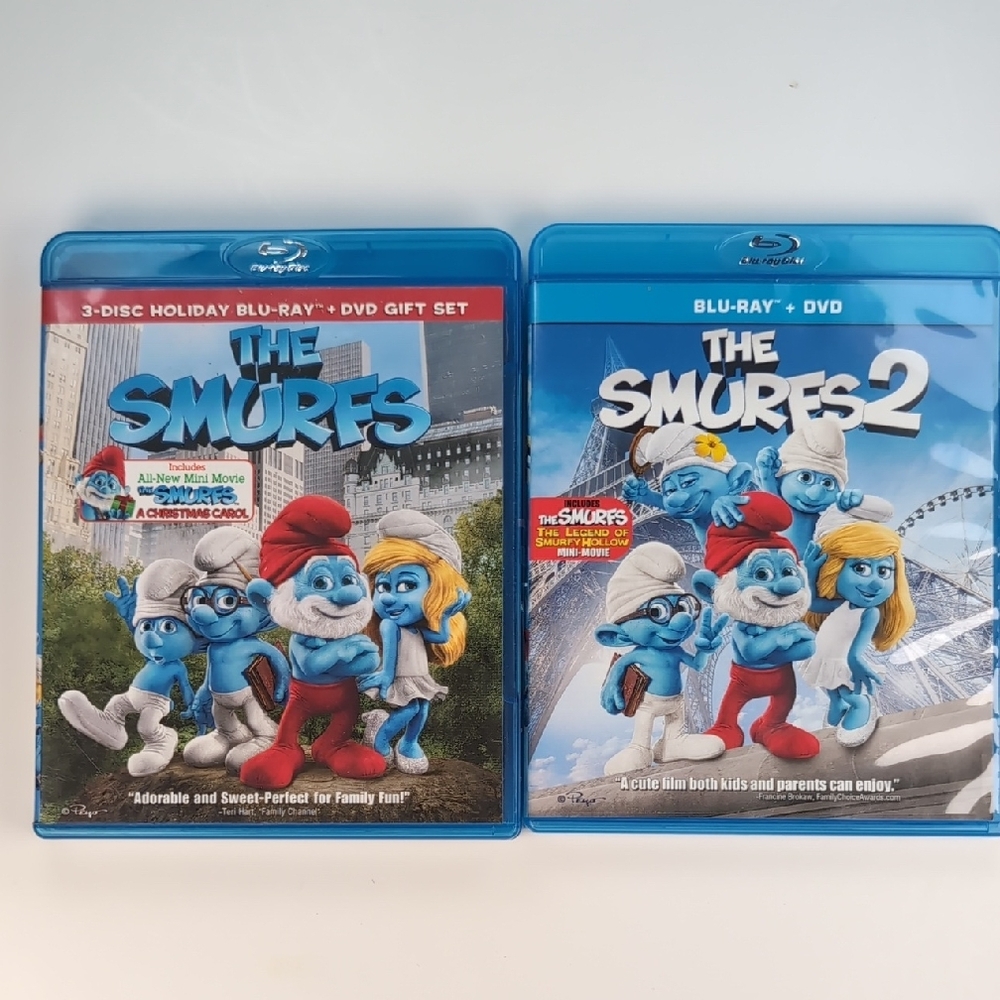 The Smurfs  & Smurfs 2 Blu-ray + DVD Set